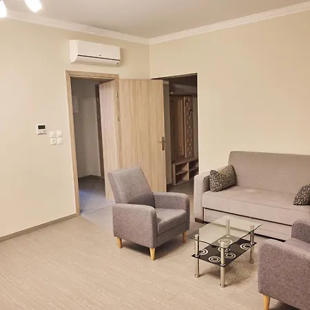 Famissi 5 Aparthotel 4*