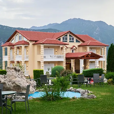 Famissi 5 Aparthotel