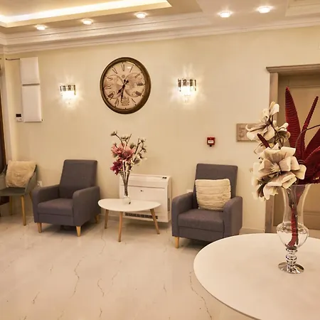 Famissi 5 Aparthotel Kalambaka