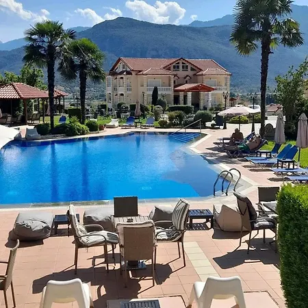 Famissi 5 4* Калампака